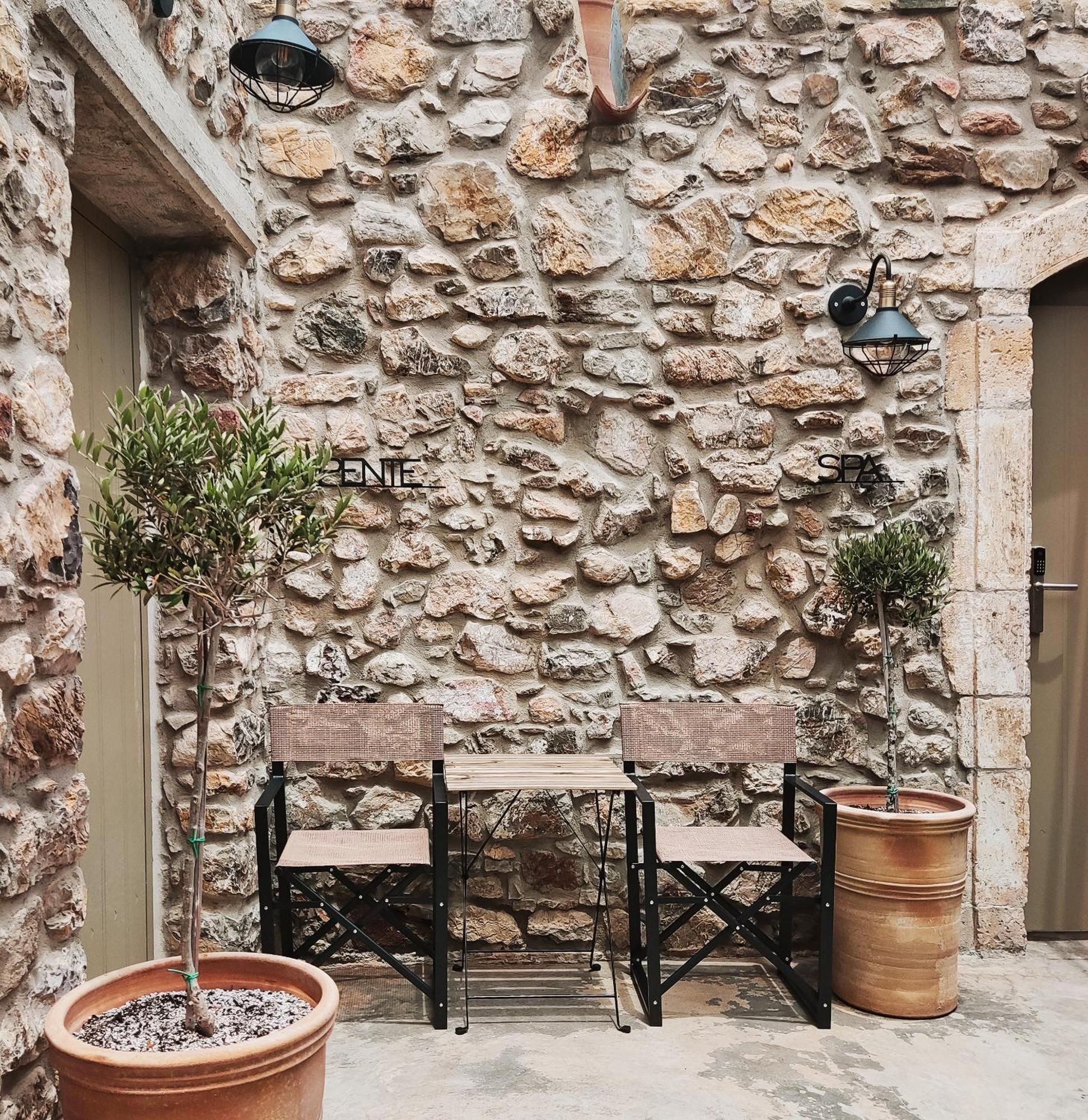 Pyrgi Cretan Living & 4* Pirgos (Iraklio)